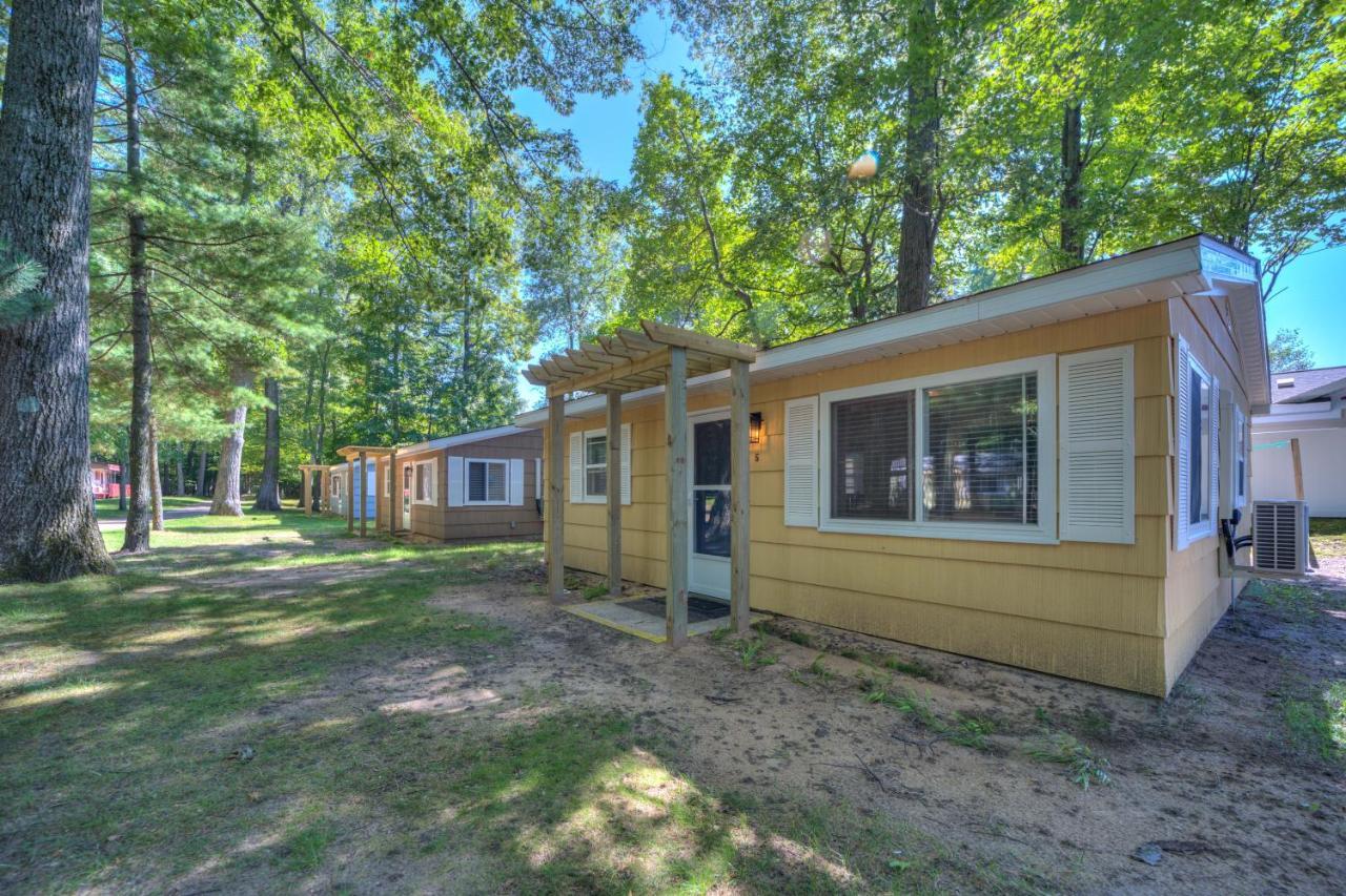 Scenic Drive Resort Muskegon Extérieur photo